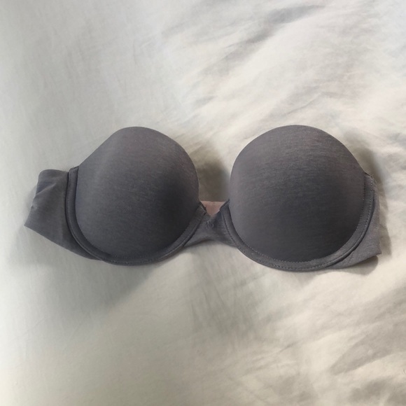 Victoria’s Secret Strapless Super Convertible Bra - Picture 2 of 8
